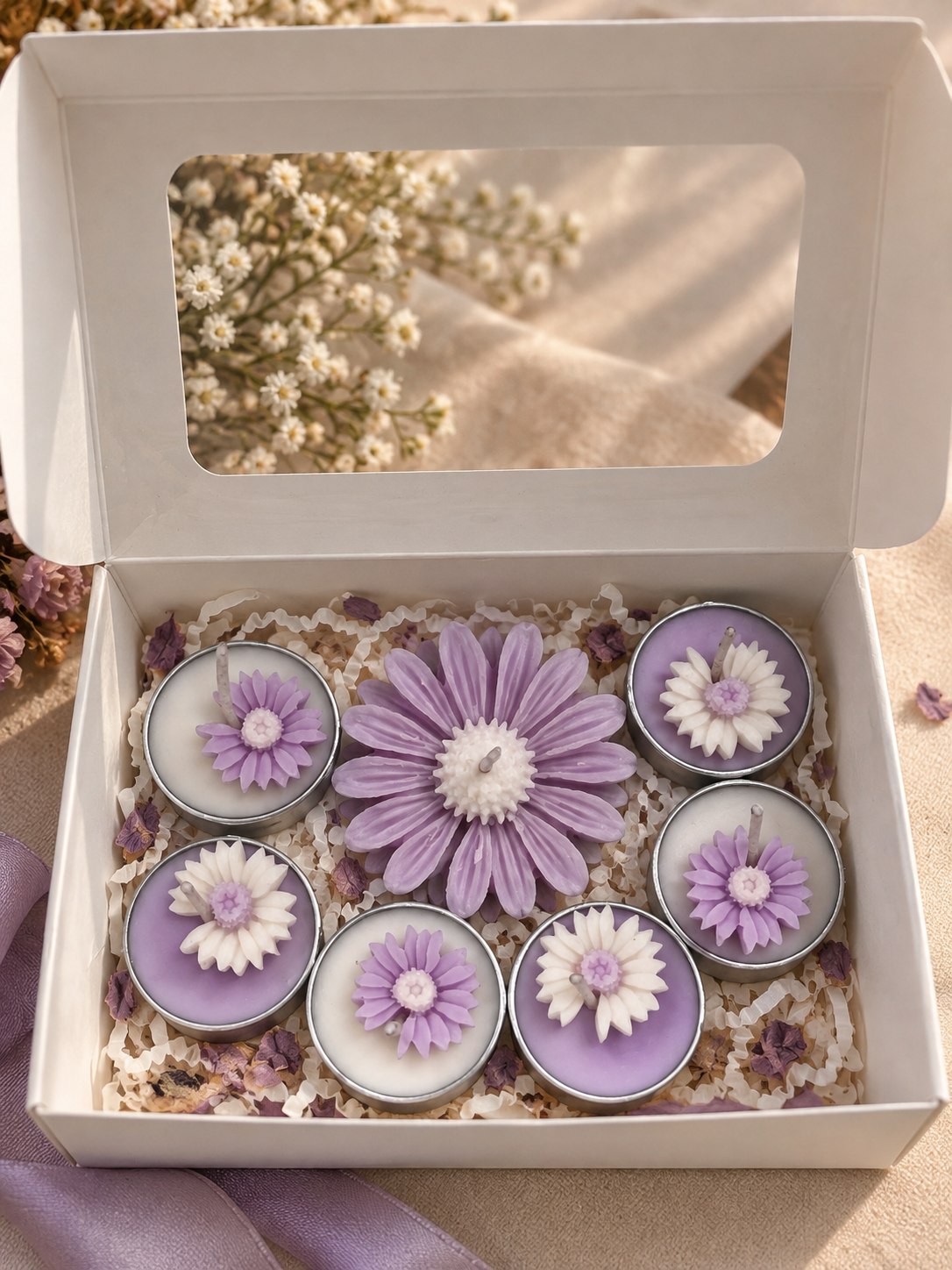 Liora Scented Candle Gift Set | 6 Tealights & 1 Daisy Candle