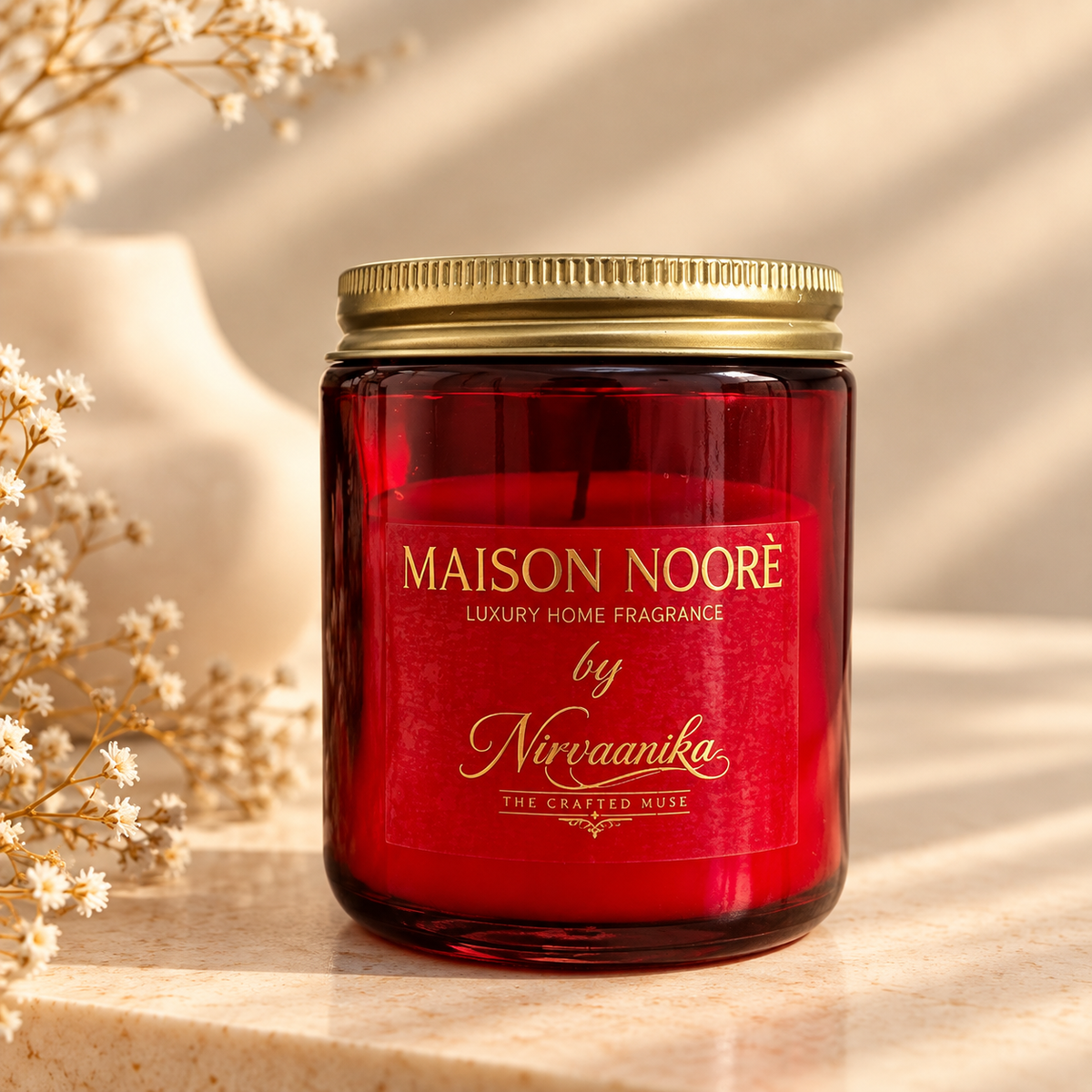 Noiré Mahogany Scented Glass Jar Candle